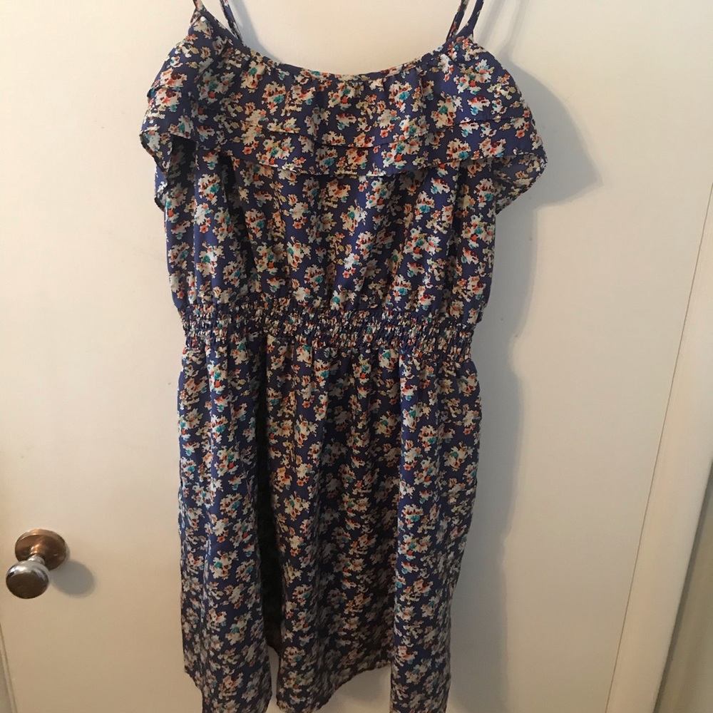 XXL Dress with elastic waist and straps